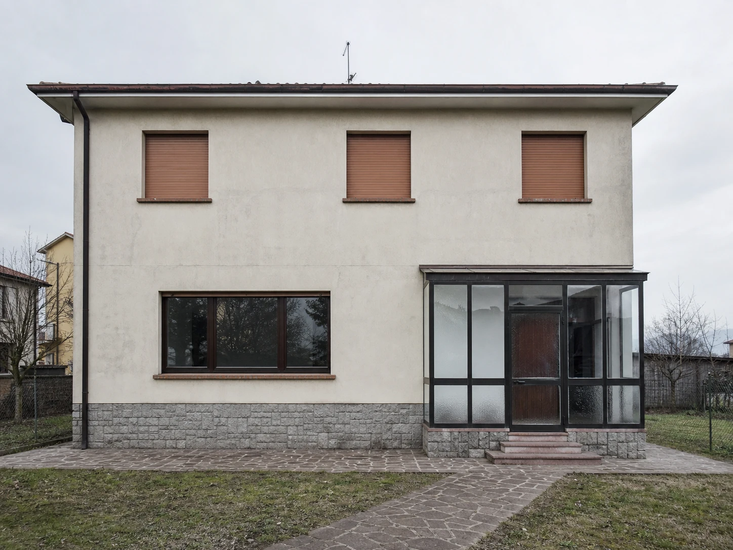 Casa prima dell'intervento sull'involucro