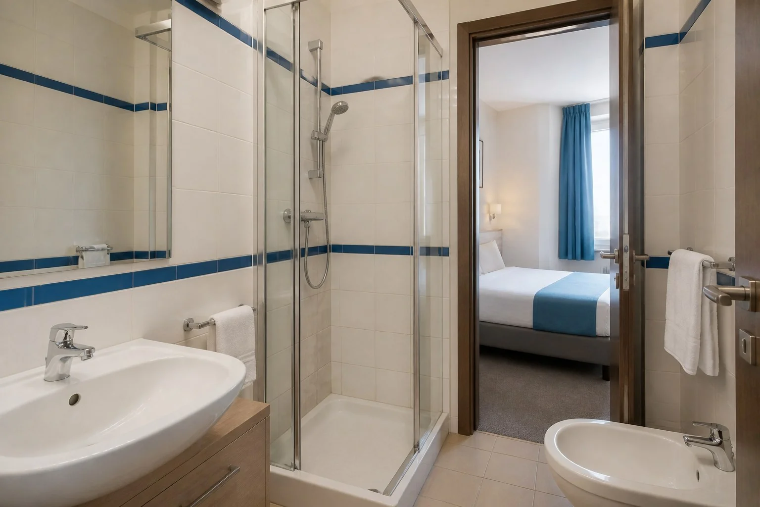 Bagno privato della Camera Doppia con doccia
