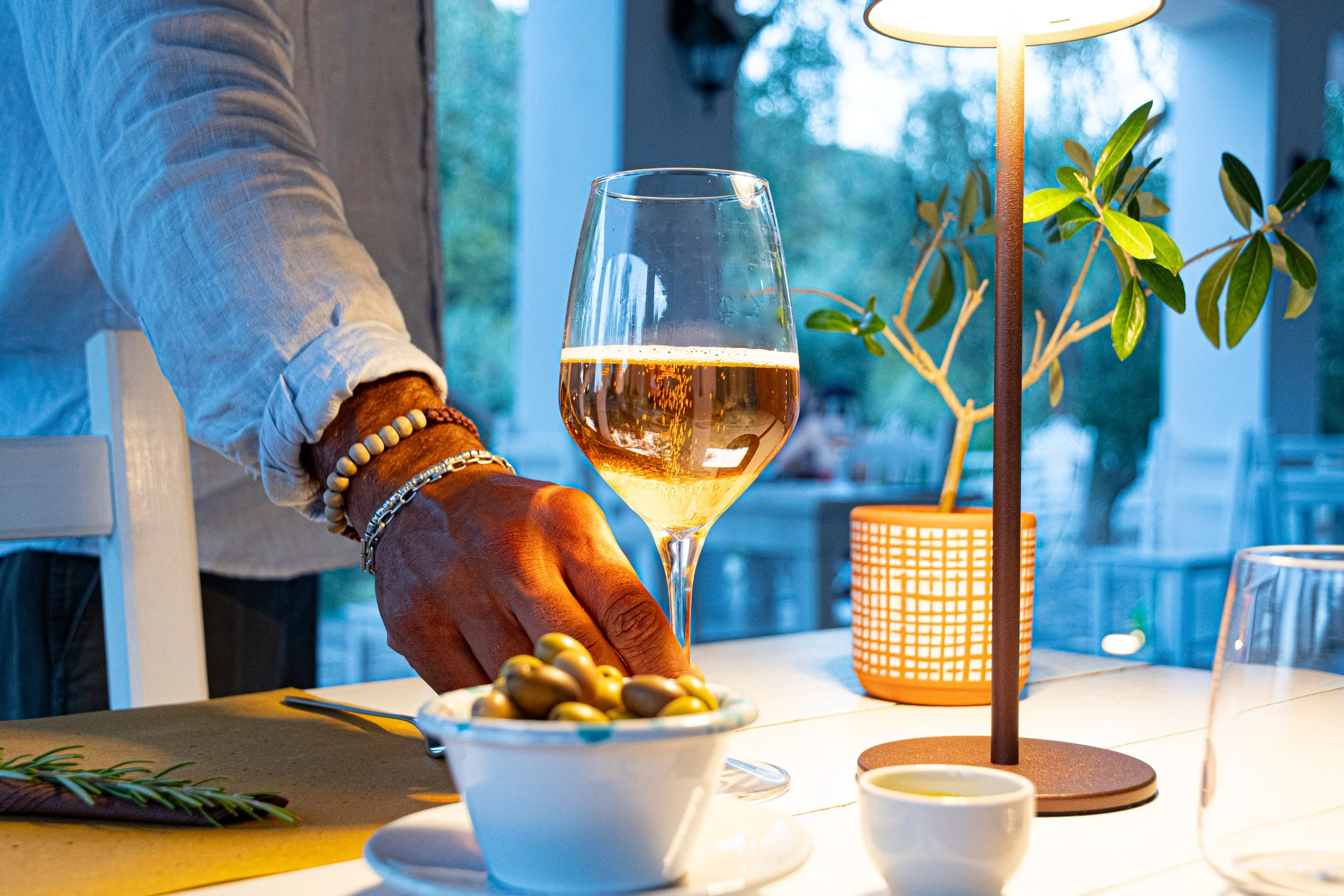 Un dettaglio della tavola dello Shanti Home Restaurant a Vieste