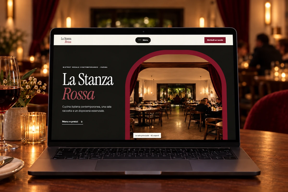 Sito Web professionale per ristoranti La Stanza Rossa su un computer portatile